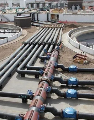 PipelinesPLECO offers services covering Front End Engineering Design (FEED), Detailed Feasibility Reports (DFR), Design and Engineering, along with Project Management Consultancy for various types of onshore cross-country pipelines and field development projects across diverse geographical terrains. PLECO specialize in optimizing pipeline routes, material selection, construction methods, and regulatory compliance to ensure safe, efficient, and environmentally responsible transportation of fluids or gases.